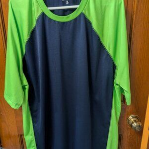 Mens Rash Guard T-shirt, size 2XL